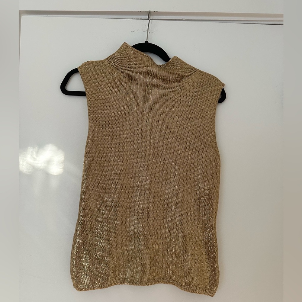 Tara Jarmon Vintage Gold Knit Sleeveless Top – Size M – Metallic Front